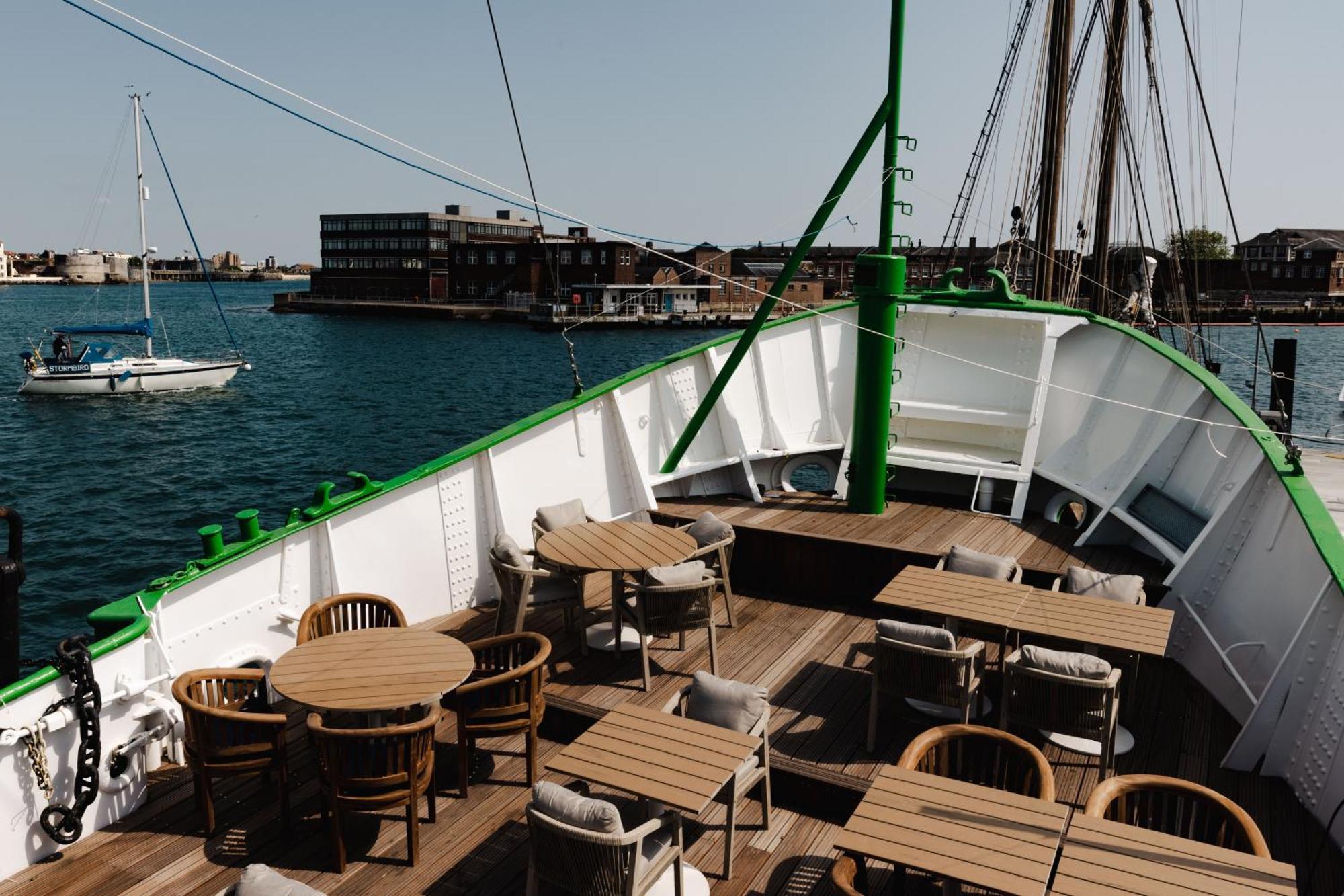 Rooms At Haslar Marina ゴスポート エクステリア 写真